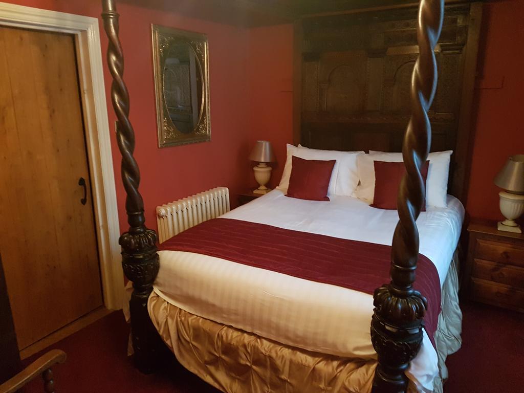 Churston Ferrers Churston Court Hotel מראה חיצוני תמונה